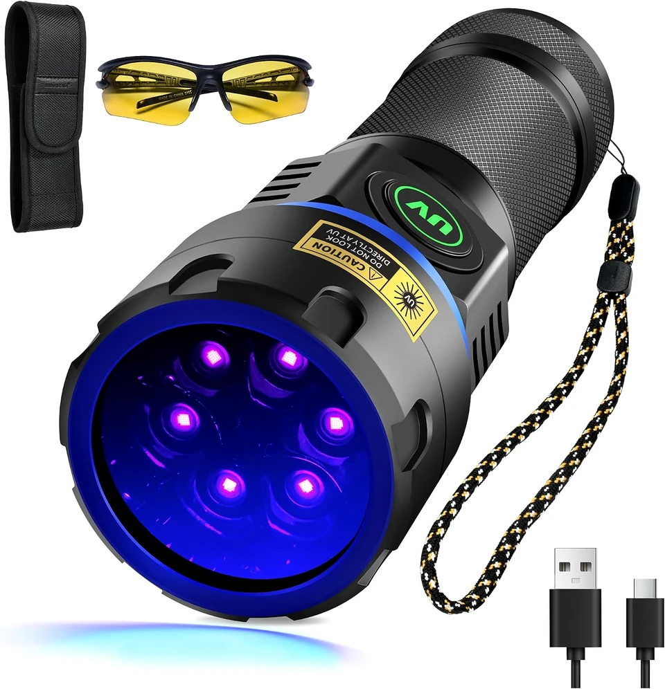 B96 · Filtered 365nm, six LEDs, view 1
