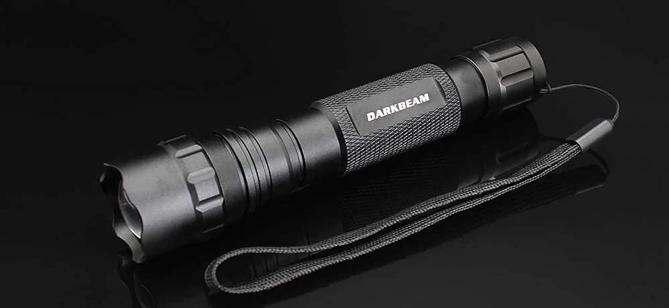 501B-S · Red-light flashlight, view 2